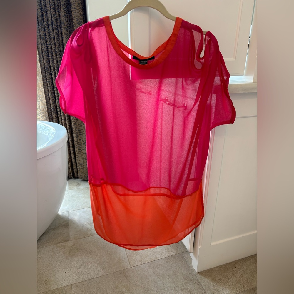 Beach cover-up. ON TREND pink and orange. One size fits most.